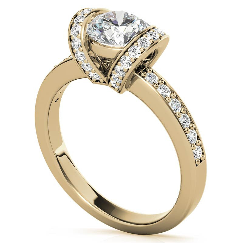 Round Ribbon Moissanite Engagement Ring