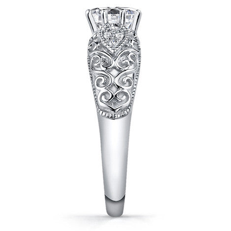 Round Antique Moissanite Engagement Ring