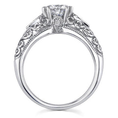 Round Antique Moissanite Engagement Ring