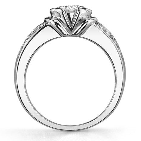 Semi-Bezel Modern Round Brilliant Moissanite Engagement Ring