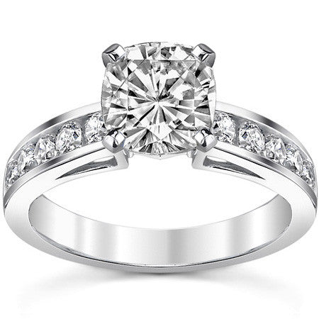 Round Brilliant Moissanite Channel-Set Engagement Ring (0.6ct, 2.5mm)