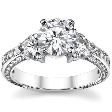 Moissanite with Heart Side Stones Engagement Ring Setting, 1.0ct