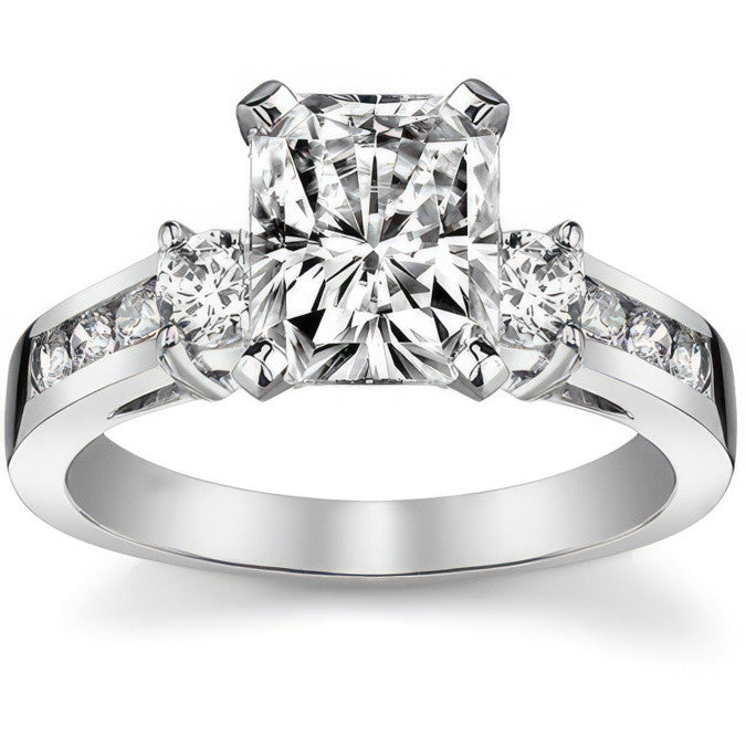 Round Brilliant Moissanite Engagement Setting (.48ct)