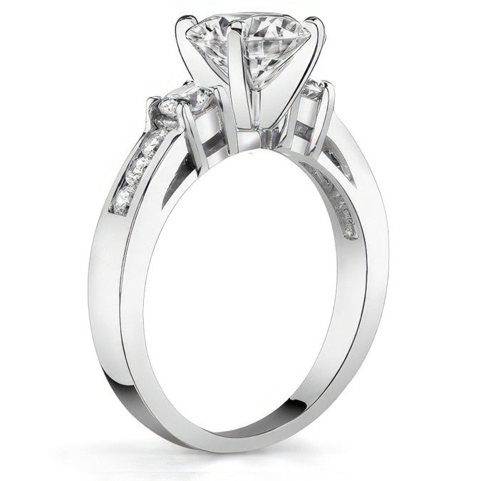 Round Brilliant Moissanite Engagement Setting (.48ct)