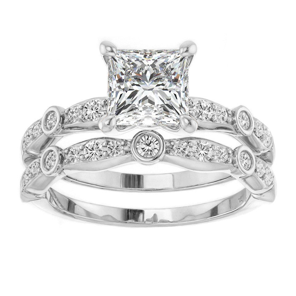 Princess cut Moissanite Engagement Ring
