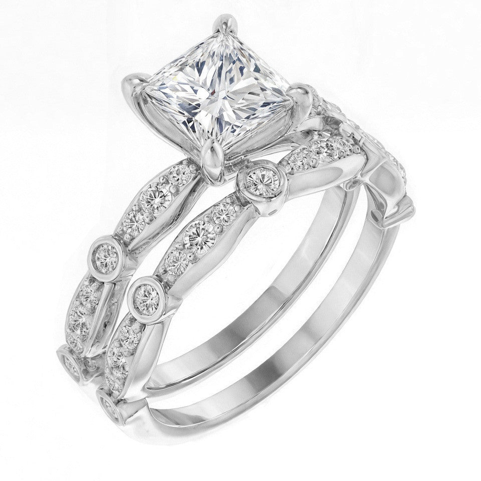 Princess cut Moissanite Engagement Ring