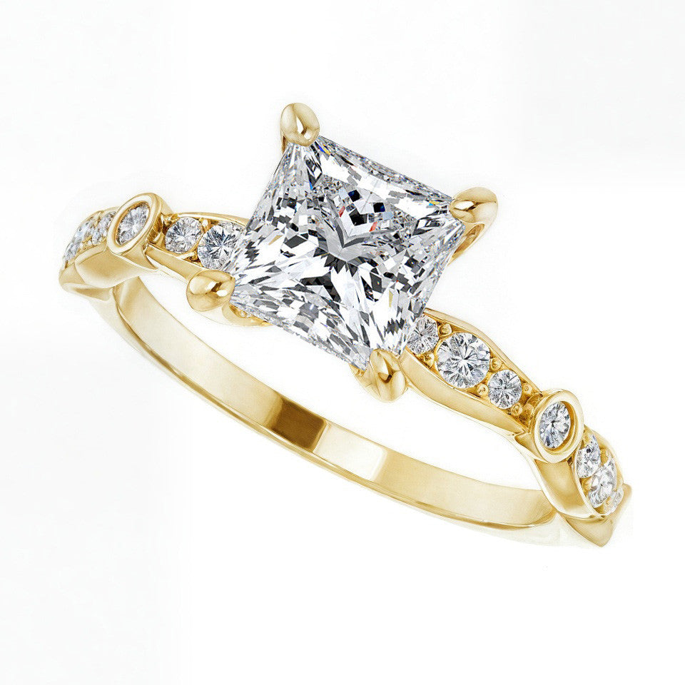 Princess cut Moissanite Engagement Ring