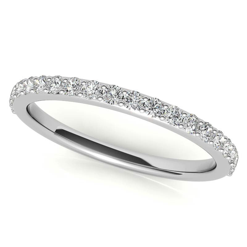 1.8mm Oval Moissanite Engagement Ring with Claw Prong