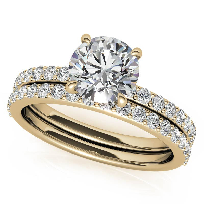 1.8mm Round Brilliant Moissanite Engagement Ring with Claw Prongs