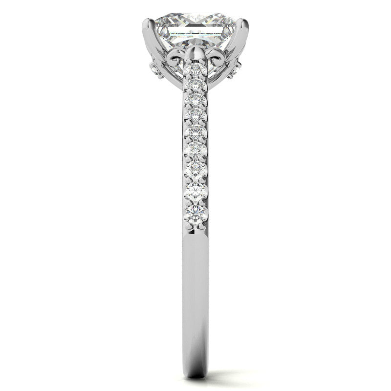 Princess cut Vintage Engagement Ring with Milgrain