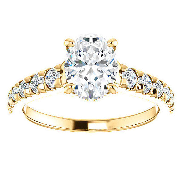 Oval Moissanite Engagement Ring