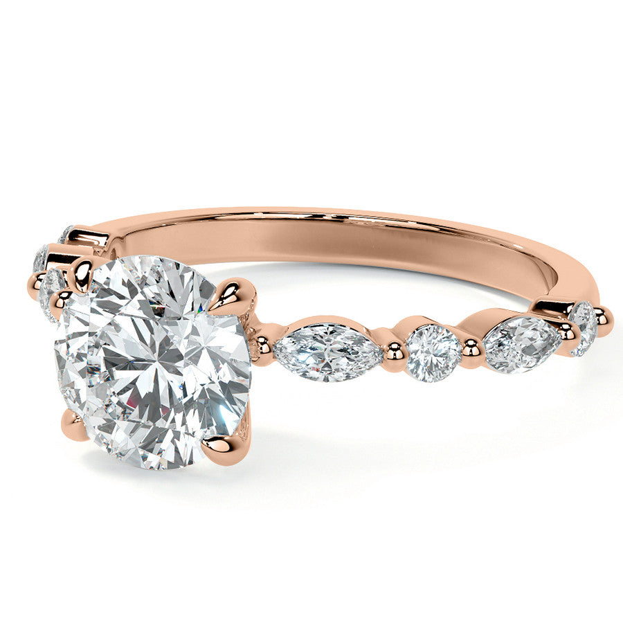 Round Scalloped Single Prong Moissanite Engagement Ring