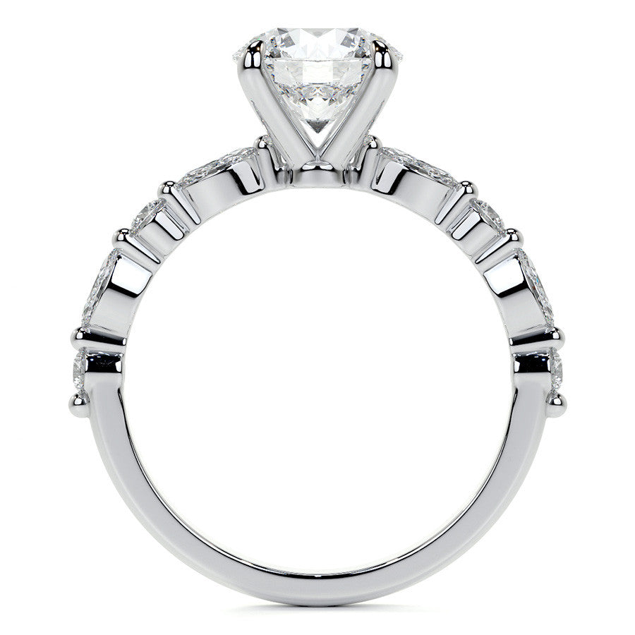 Round Scalloped Single Prong Moissanite Engagement Ring