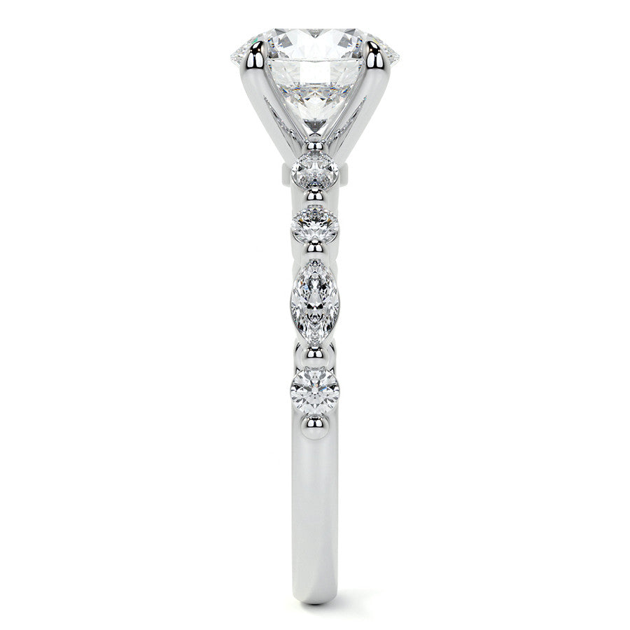 Round Scalloped Single Prong Moissanite Engagement Ring