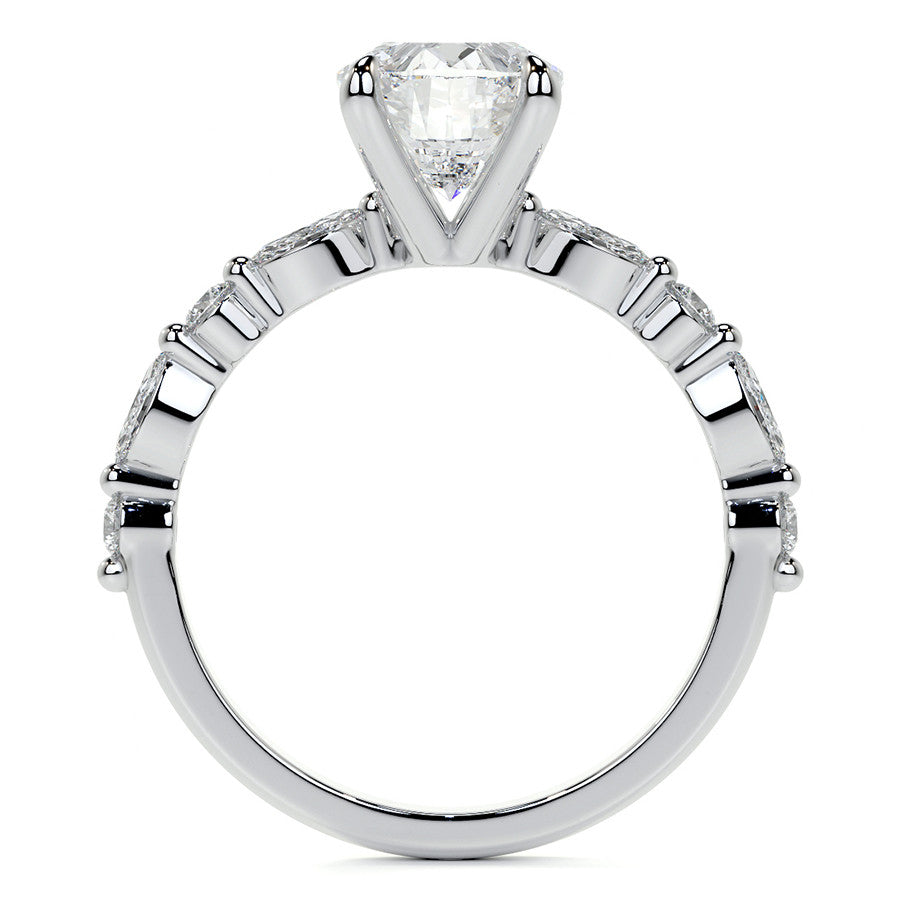 Oval Scalloped Single Prong Moissanite Engagement Ring