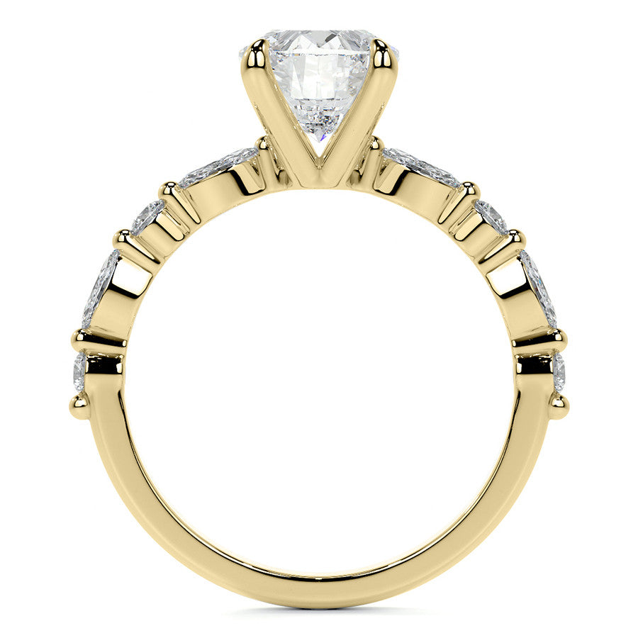 Oval Scalloped Single Prong Moissanite Engagement Ring