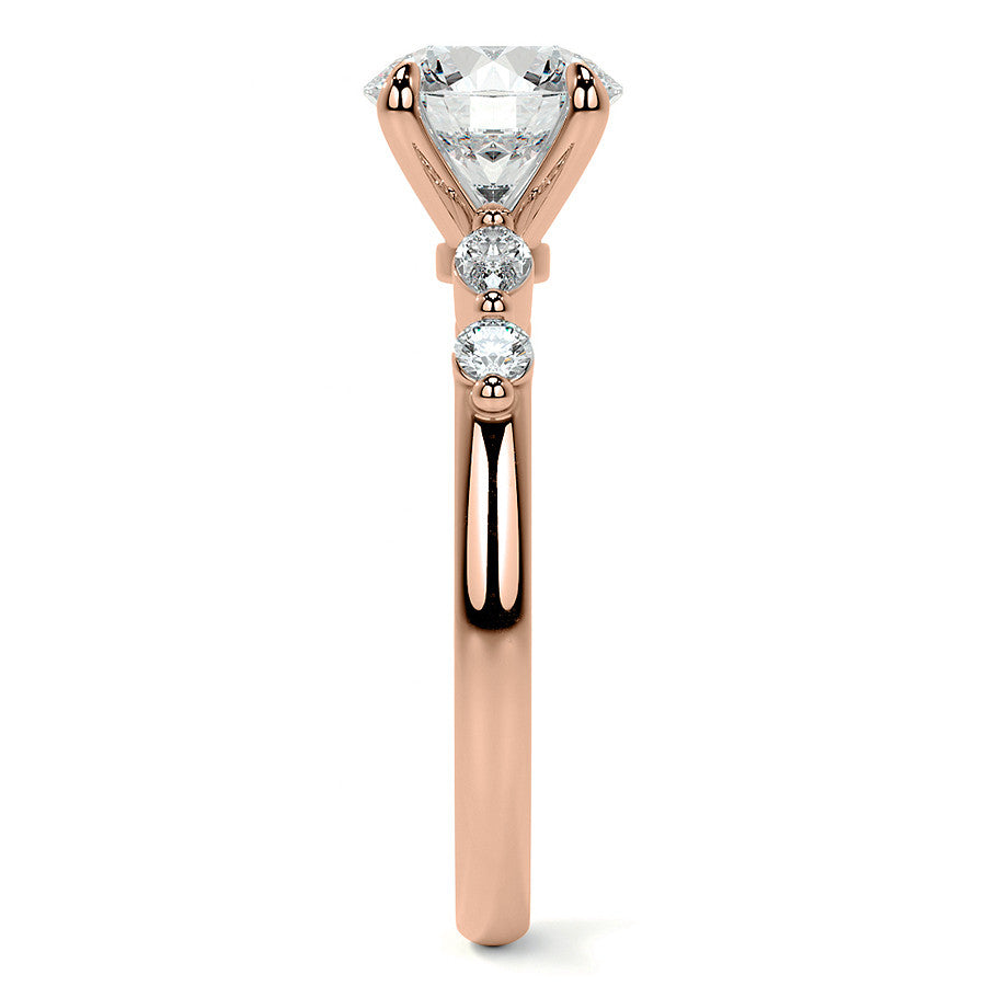 Single Prong Round Scalloped Moissanite Engagement Ring