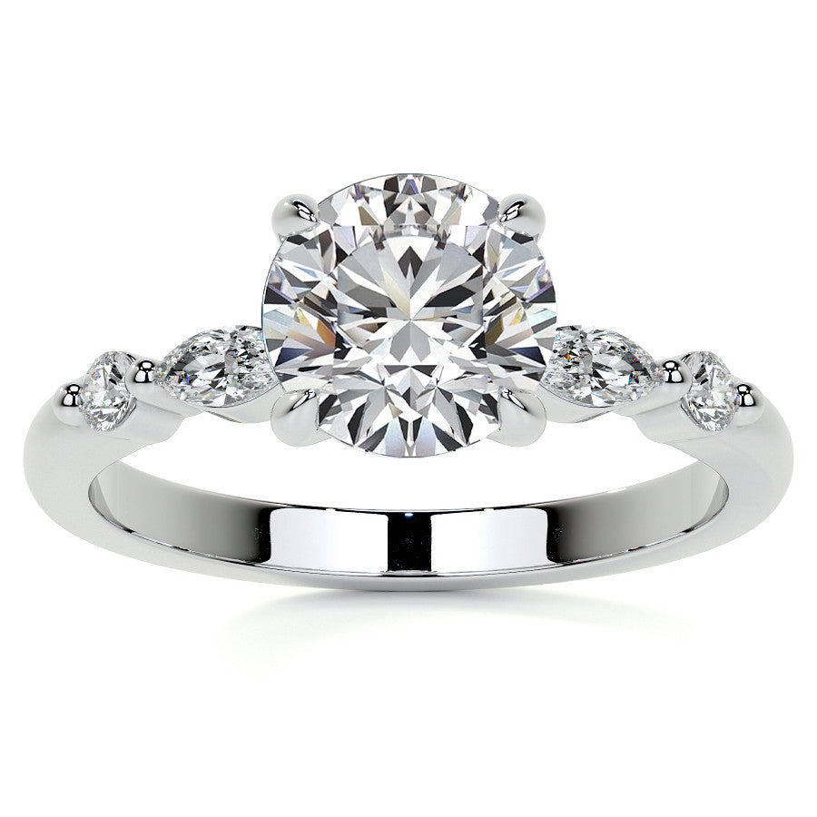 Single Prong Round Scalloped Moissanite Engagement Ring
