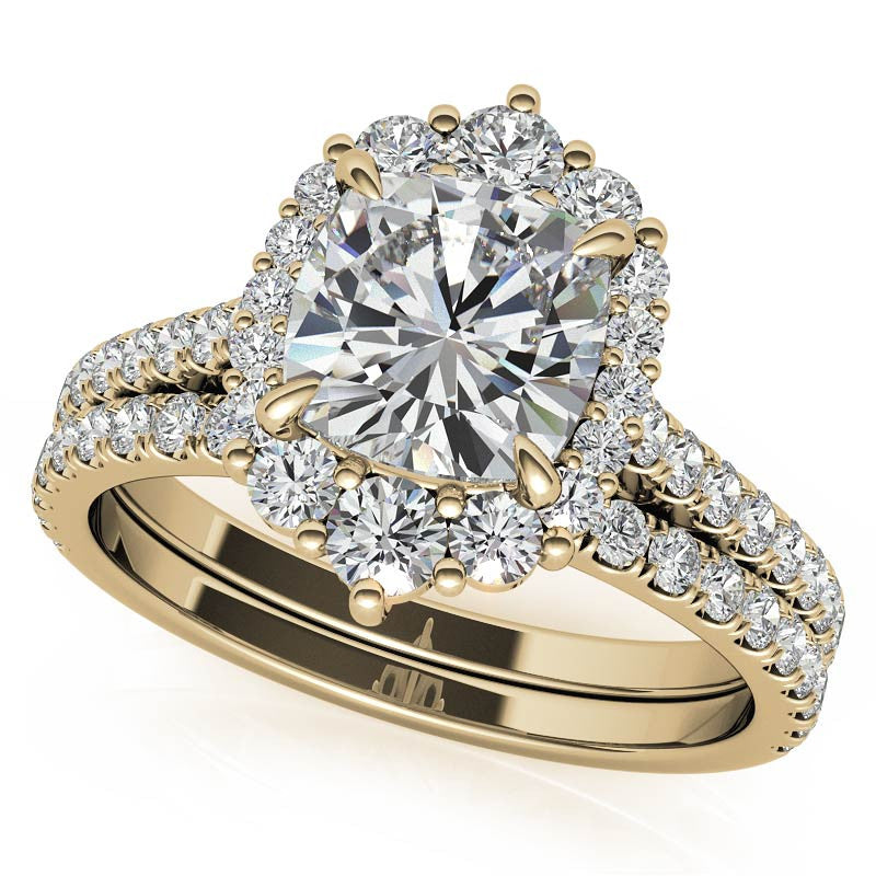 Cushion Moissanite Graduated Halo Engagement Ring