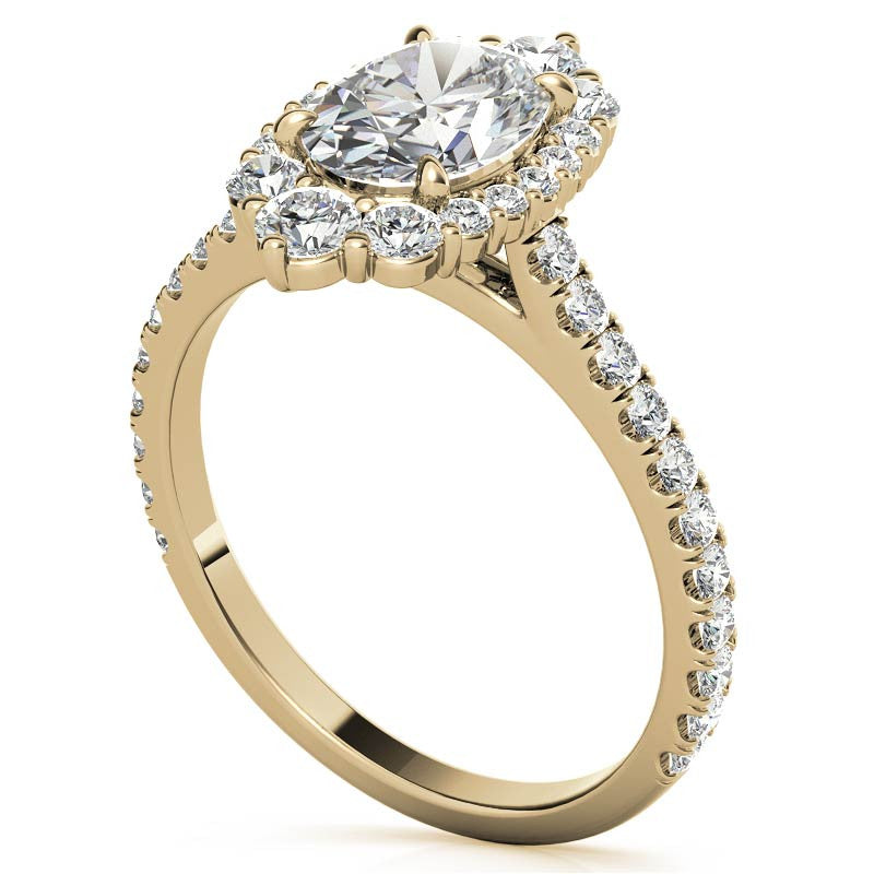 Oval Moissanite Graduated Halo Engagement Ring