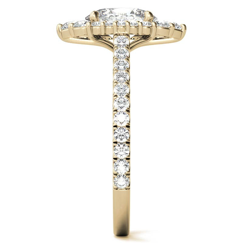 Oval Moissanite Graduated Halo Engagement Ring