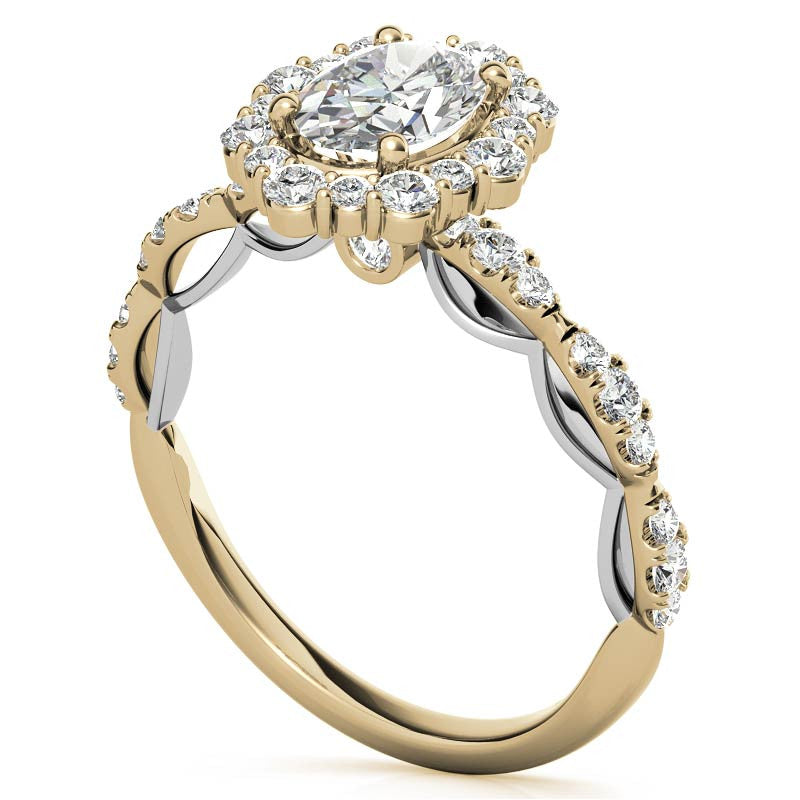 Scallop Design Oval Halo Moissanite Engagement Ring