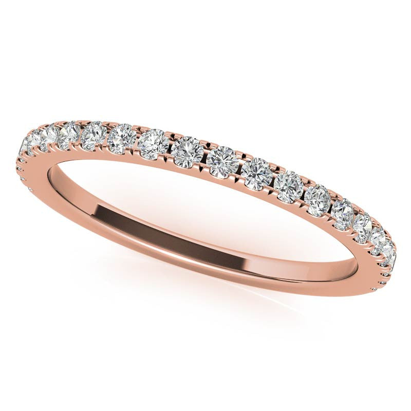 Round Scalloped Halo Moissanite Engagement Ring with Milgrain Accents
