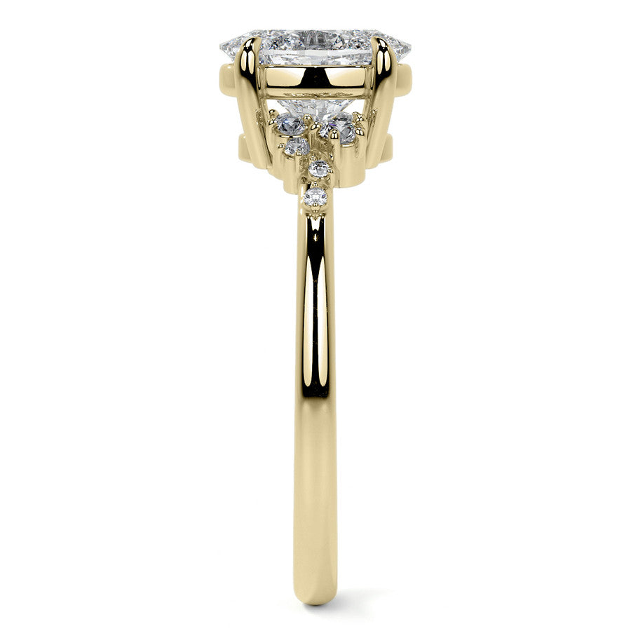 Oval Moissanite Scatter Design Engagement Ring