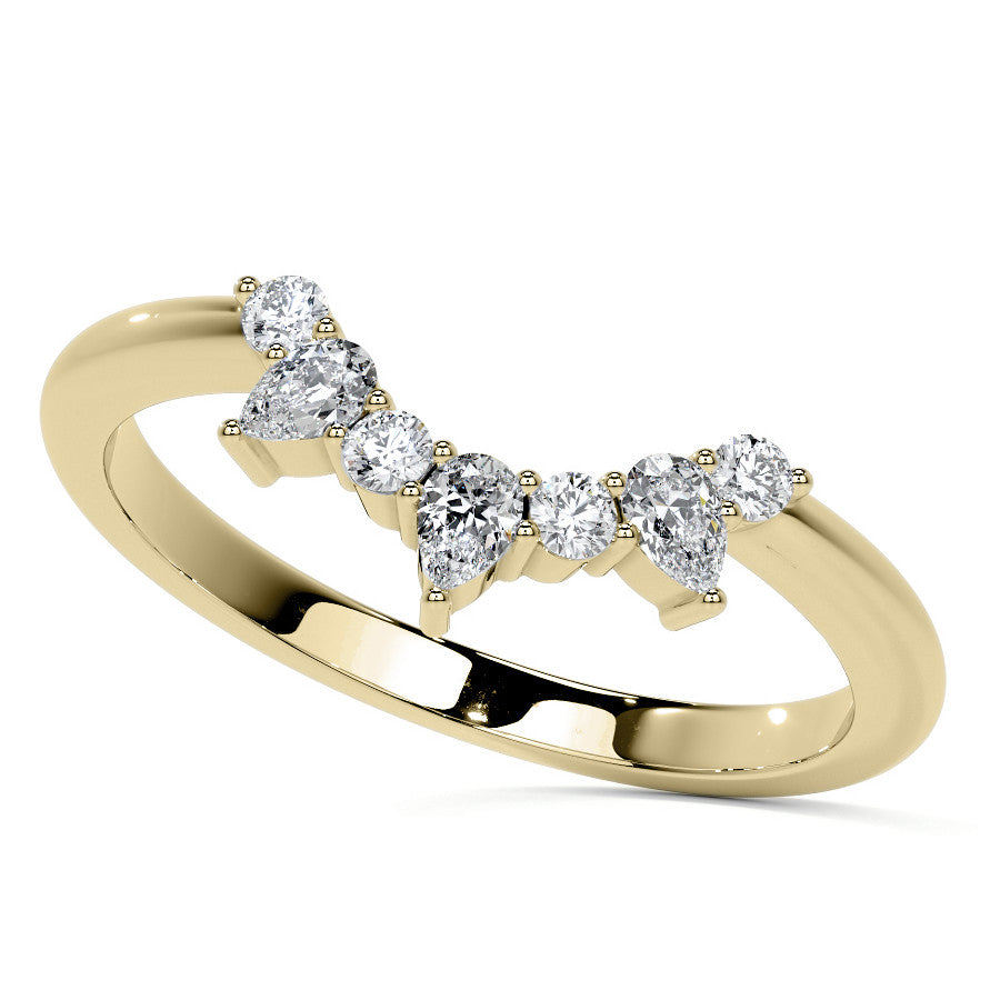 Oval Moissanite Engagement Ring with Graduated Accents