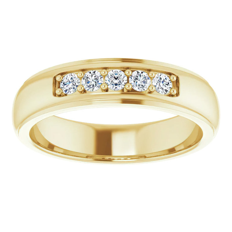 2.5mm/0.36ct Prong Set Round Brilliant Moissanite Mens Ring