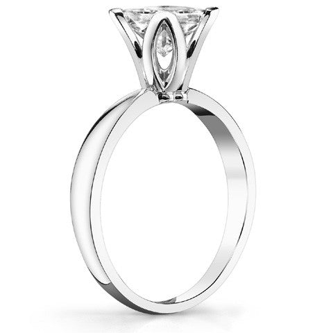 Princess cut Moissanite Tulipset Solitaire Ring