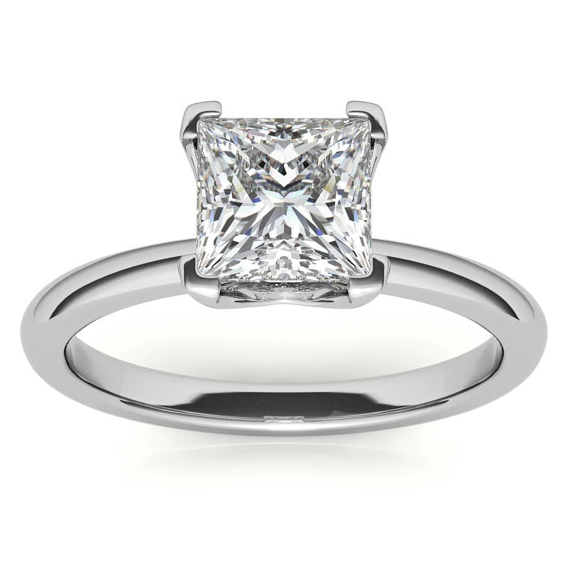 Novo Princess cut Moissanite Solitaire Ring
