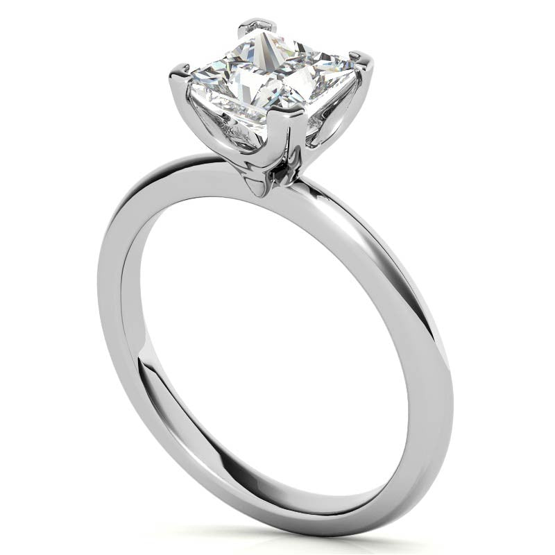 Novo Princess cut Moissanite Solitaire Ring