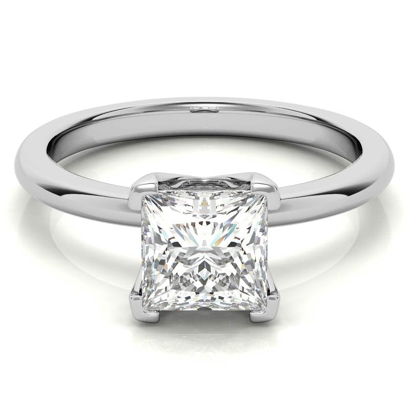 Novo Princess cut Moissanite Solitaire Ring