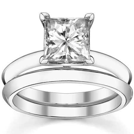 Knife-edge Princess cut Moissanite Solitaire Ring