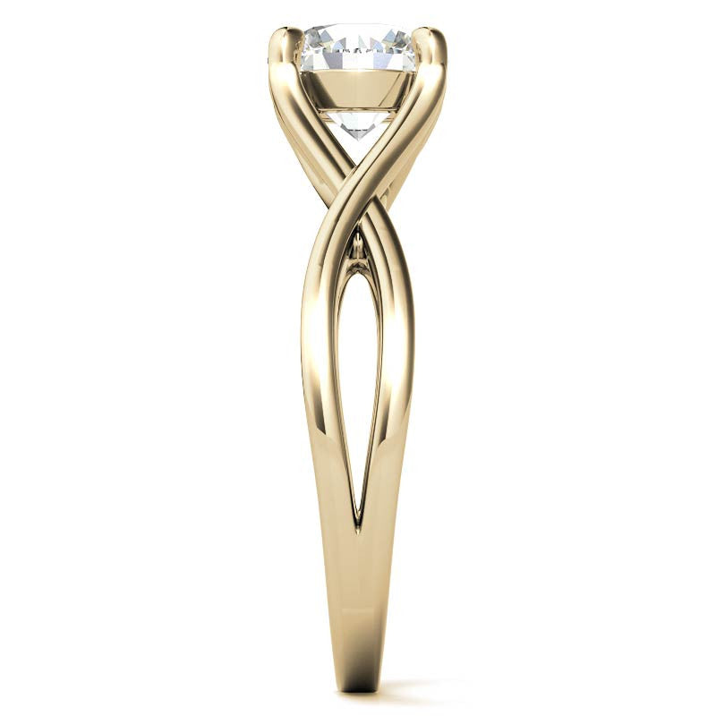 Round Trellis Split Shank Solitaire Ring