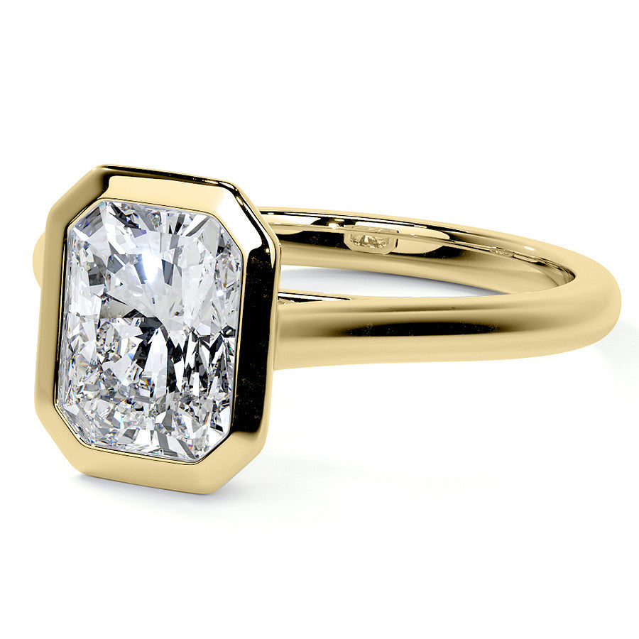 Petite Bezel Emerald / Radiant Moissanite Solitaire Ring