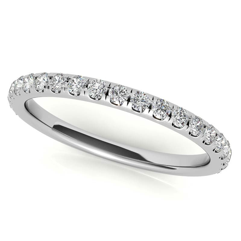 6-Prong Round Petal Inspired Moissanite Solitaire Ring