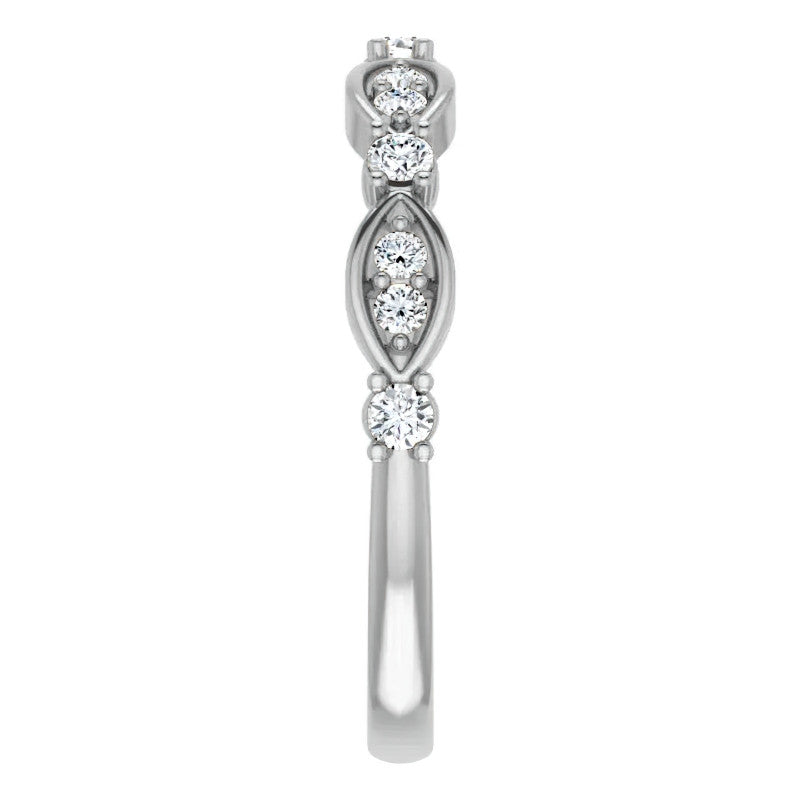 Round Brilliant Moissanite Scalloped Stackable Band