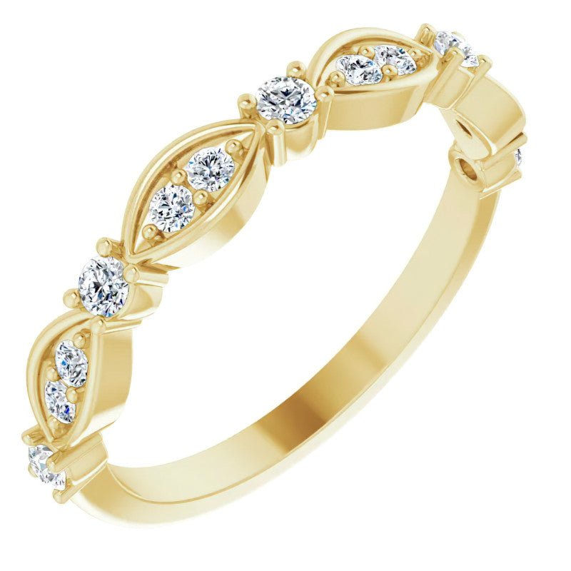 Round Brilliant Moissanite Scalloped Stackable Band