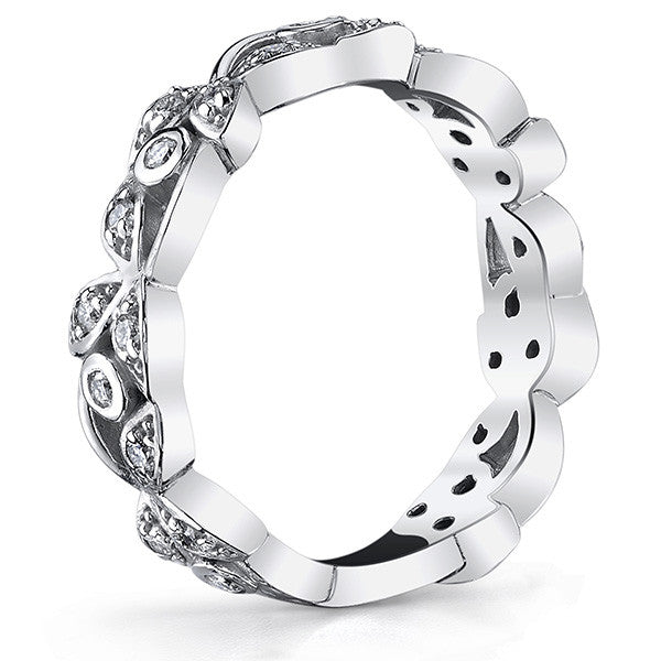 Round Floral Accent Moissanite Stackable Band