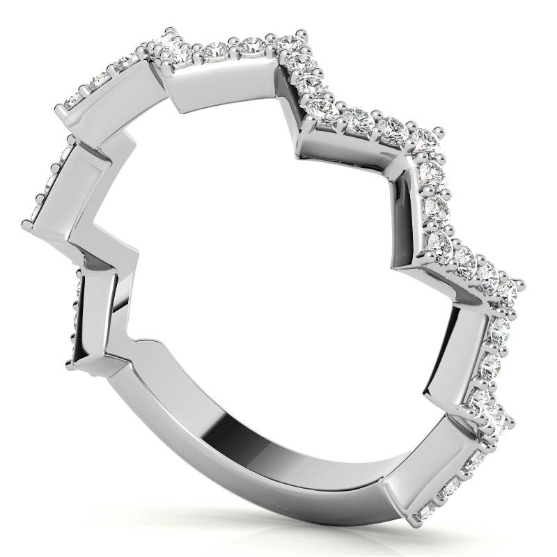 Round Chevron Design Moissanite Stackable Band