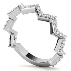 Round Chevron Design Moissanite Stackable Band