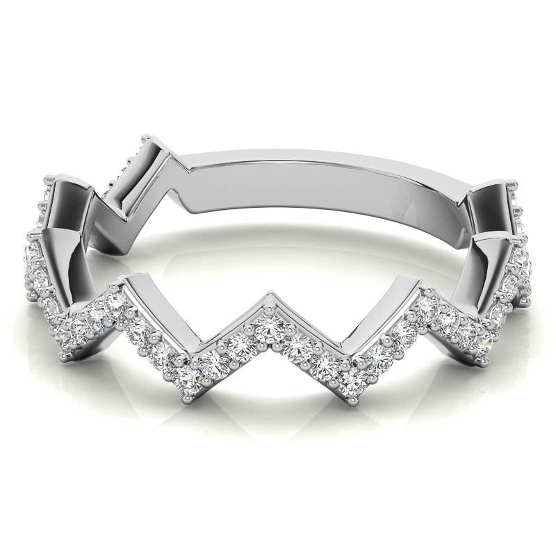Round Chevron Design Moissanite Stackable Band