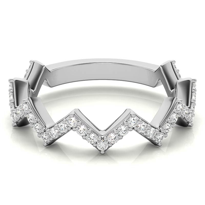 Round Chevron Design Moissanite Stackable Band