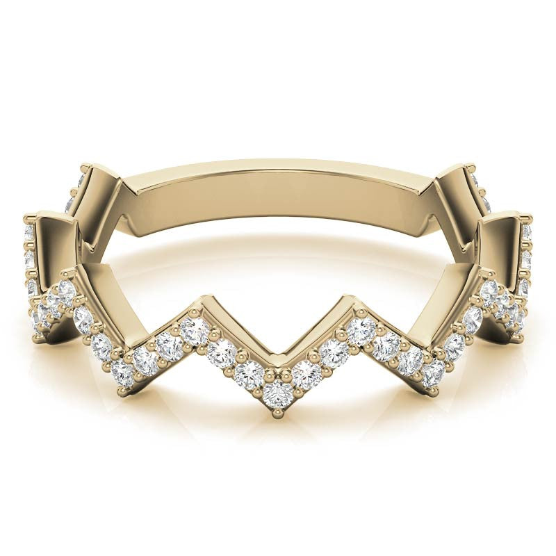 Round Chevron Design Moissanite Stackable Band