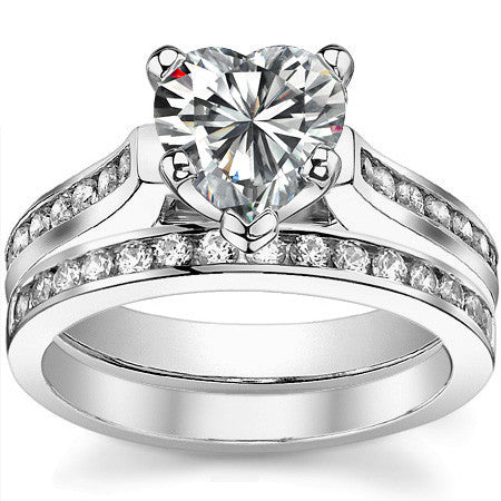 Round Brilliant Moissanite Cathedral Engagement Ring Setting 0.32ct