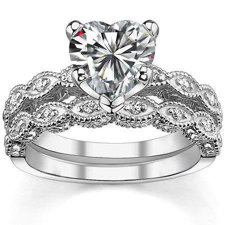 Round Brilliant Moissanite Antique Engagement Ring (0.08ct)