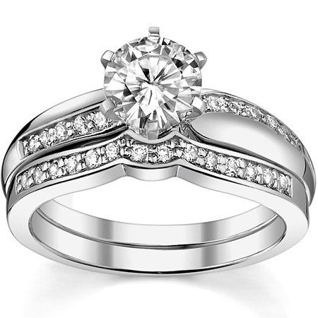 Round Brilliant Moissanite Engagement Ring, 0.10ct