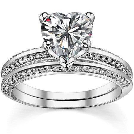 Moissanite & Diamond Knife Edge Engagement Ring (0.24ct)